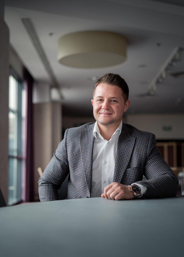 columbus energy praca